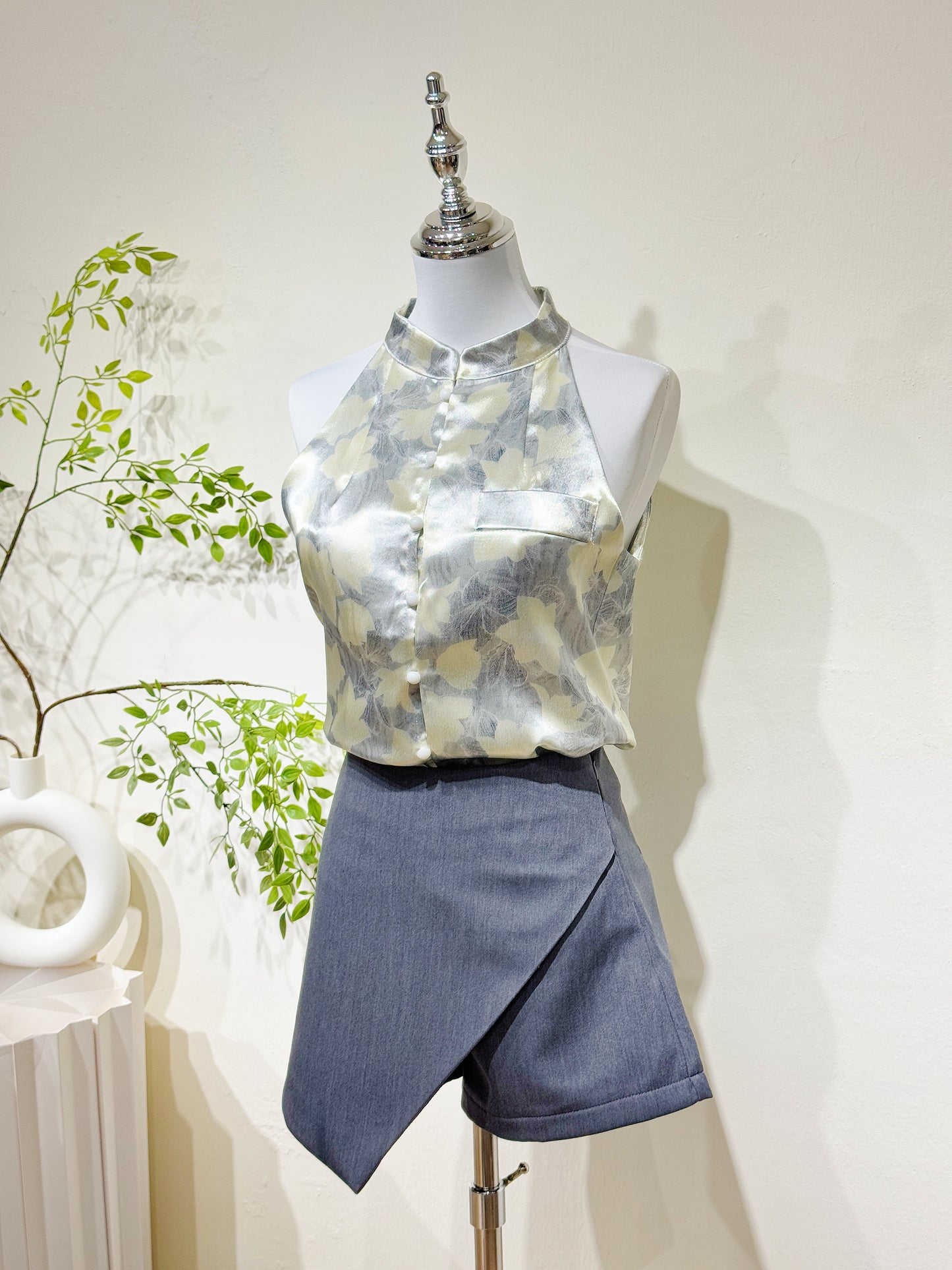 Silk & Printed Flora Halter Top