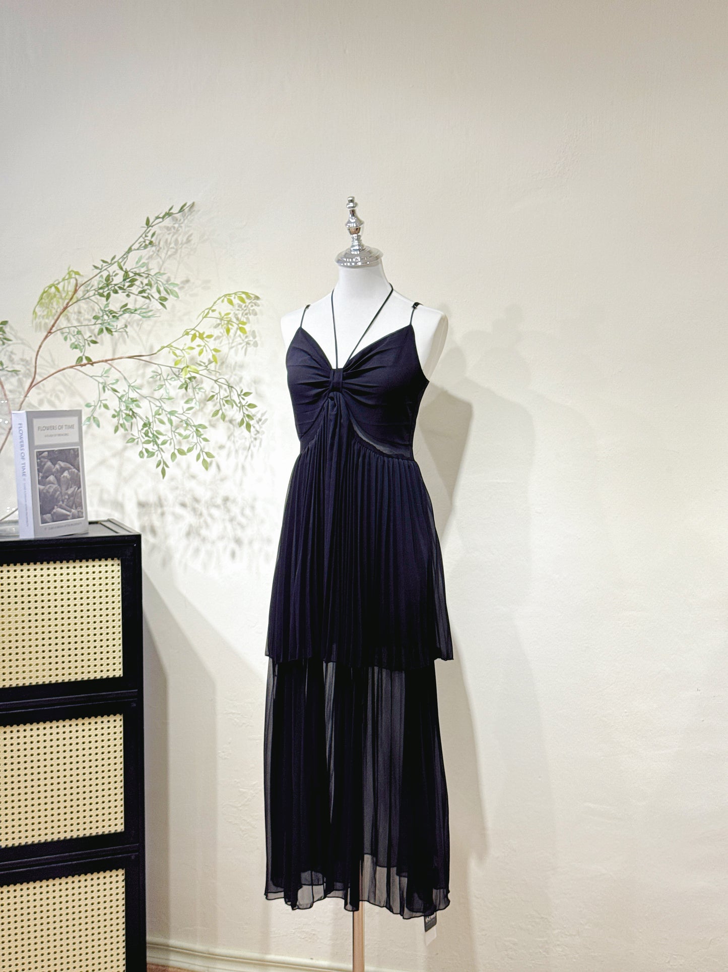 Halter V-Neck Pleated Chiffon Dress