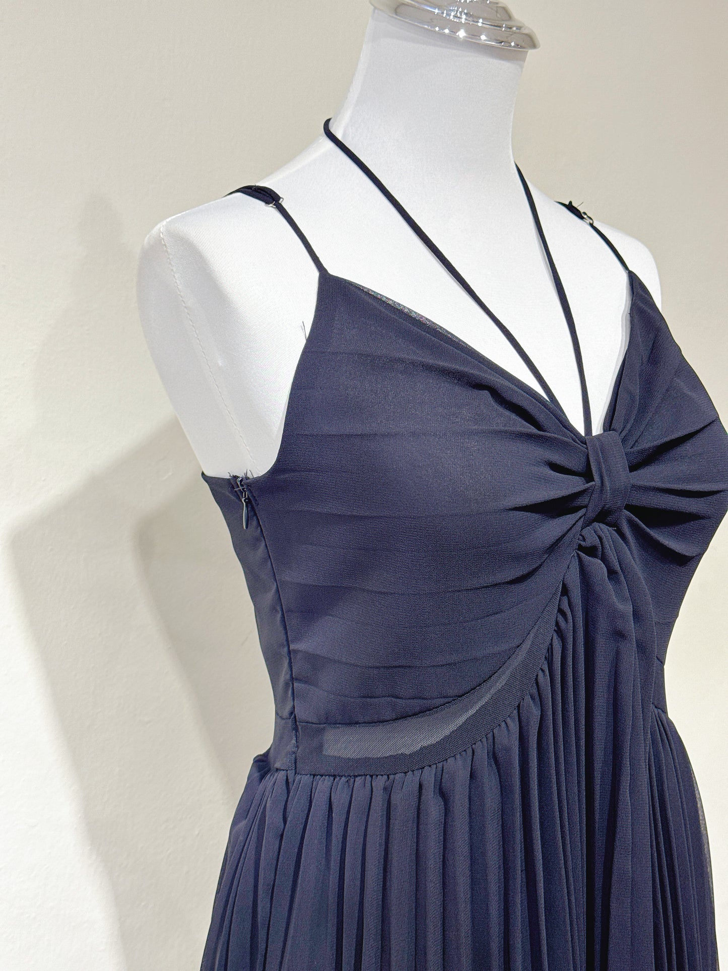 Halter V-Neck Pleated Chiffon Dress