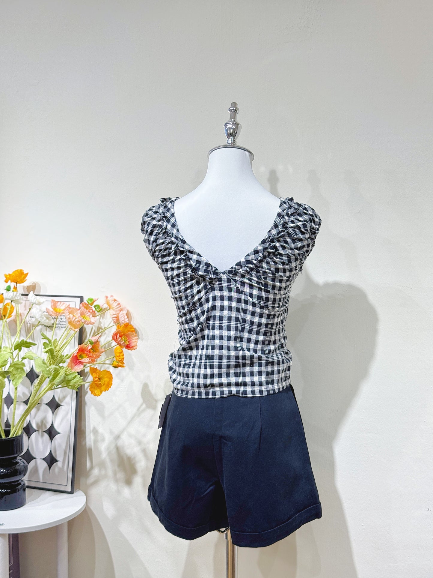 Checkered Puff Shoulder Blouse