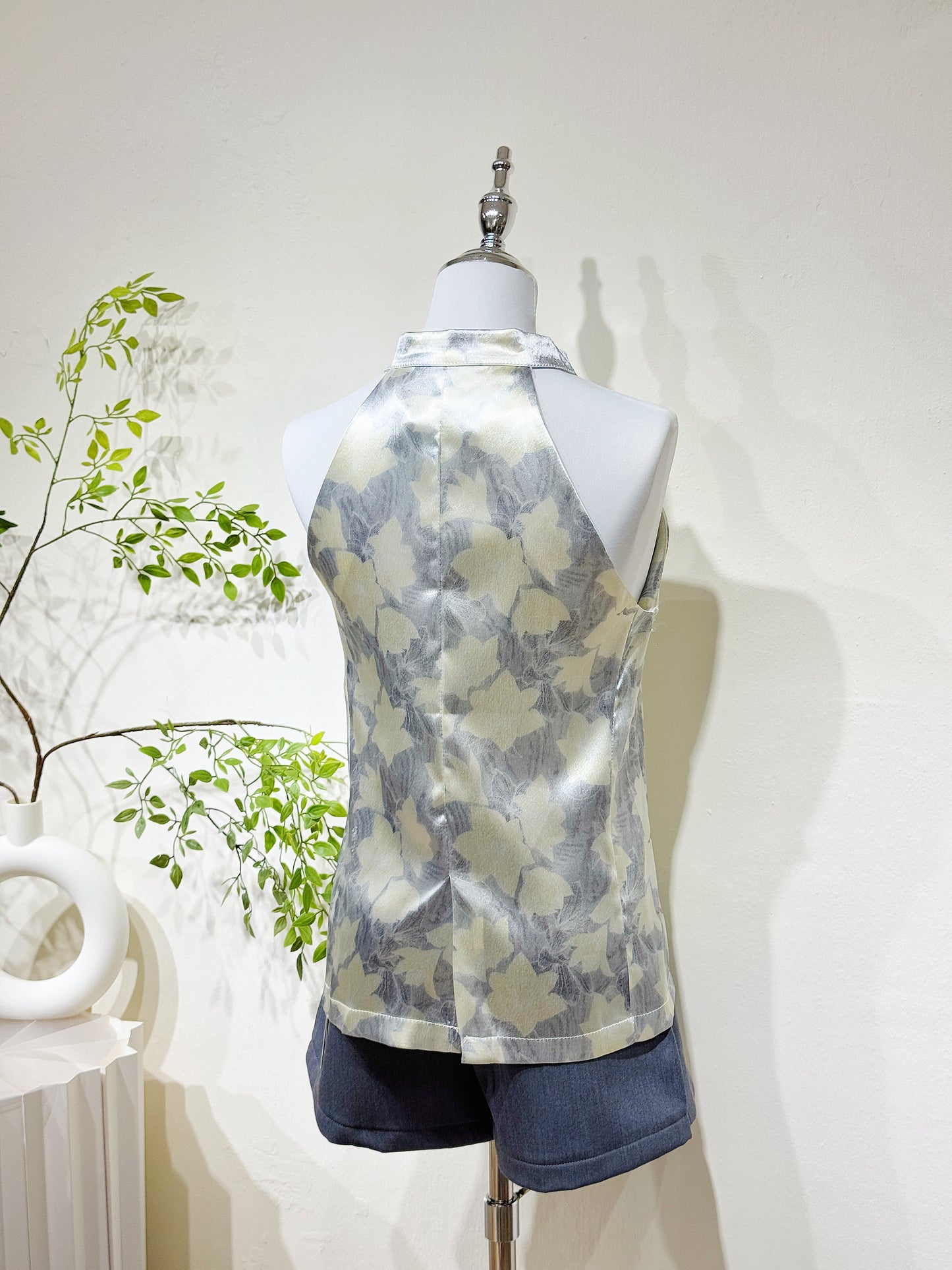 Silk & Printed Flora Halter Top
