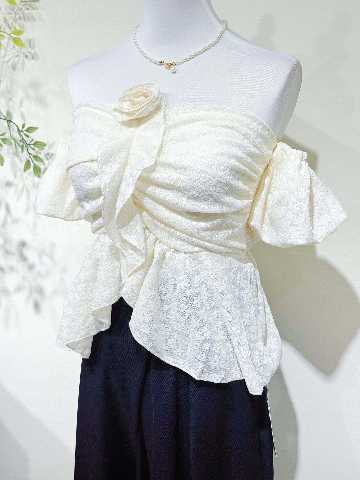 Lace Off-Shoulder Ruffle Blouse
