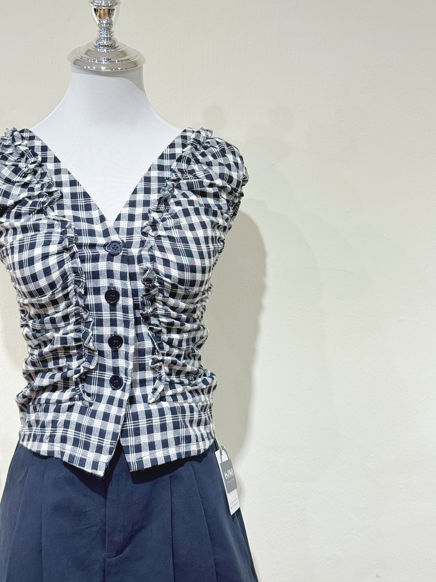 Checkered Puff Shoulder Blouse