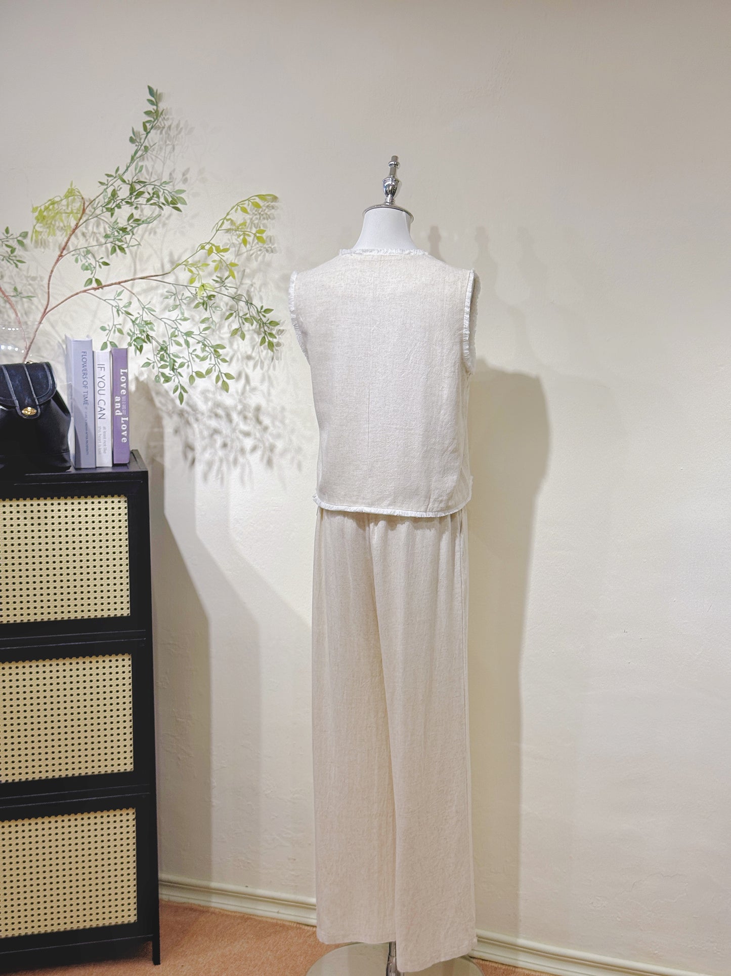 Linen Tassel Set