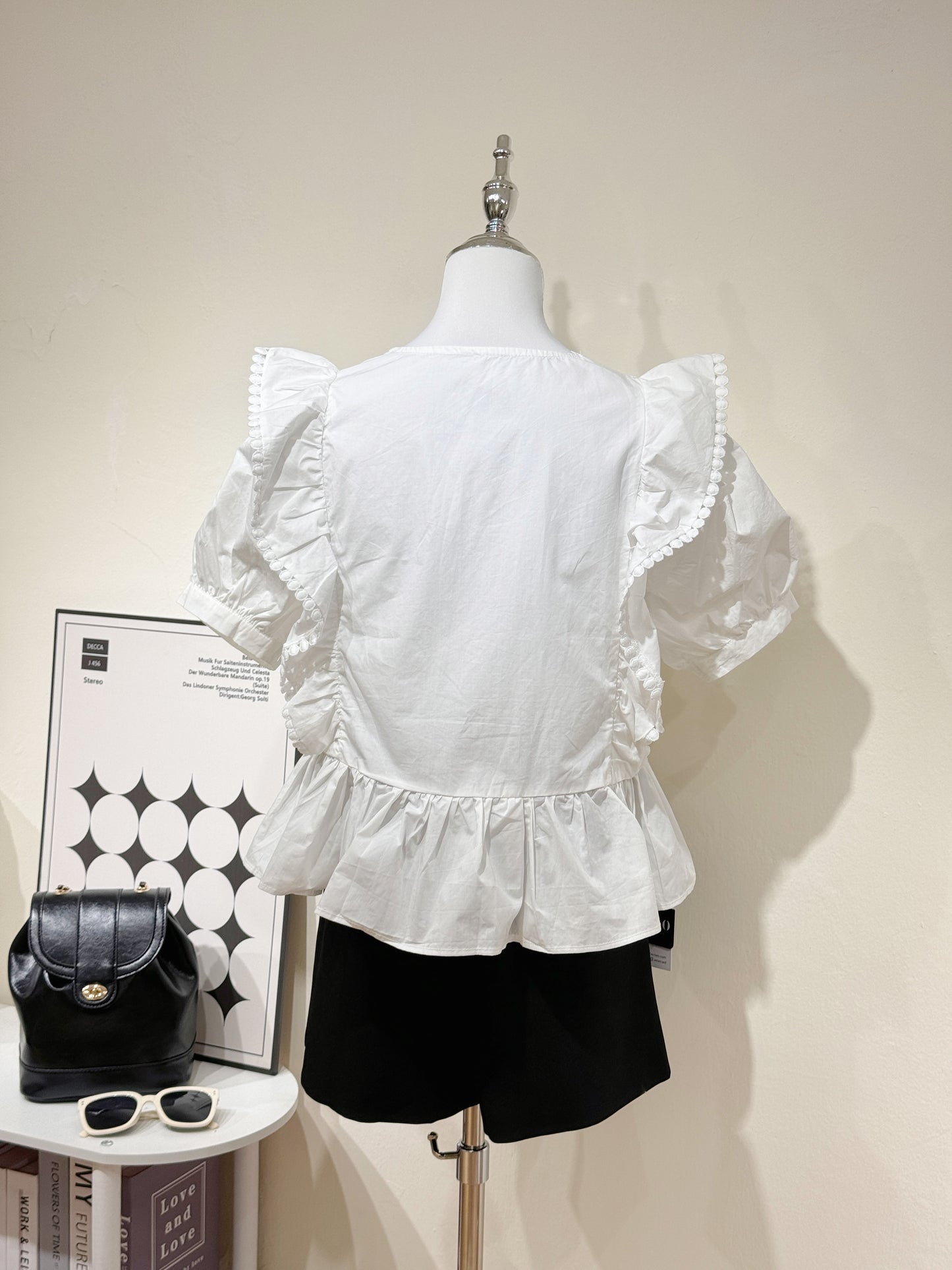 Lace Trim Puff Sleeve Blouse