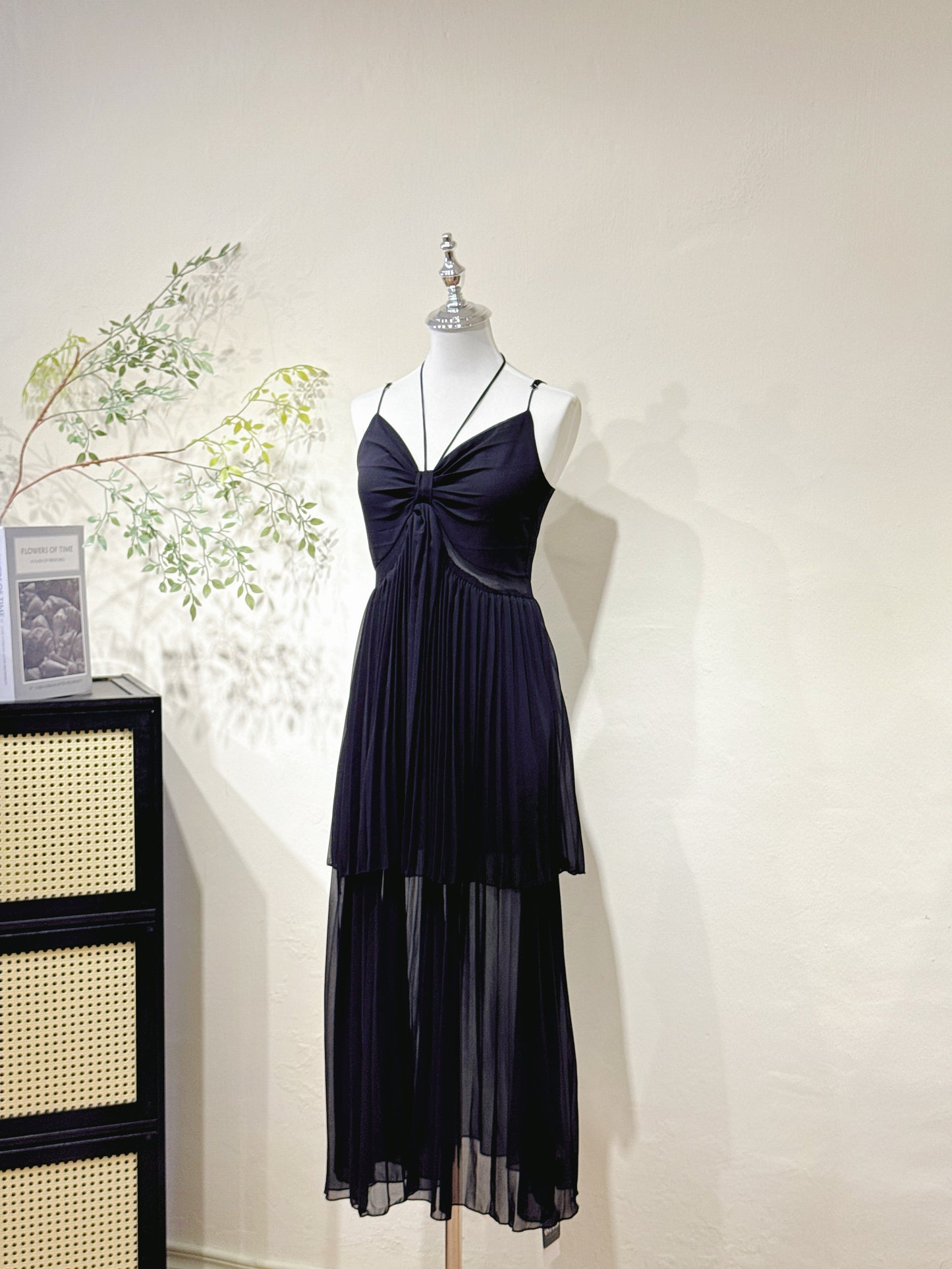 Halter V-Neck Pleated Chiffon Dress