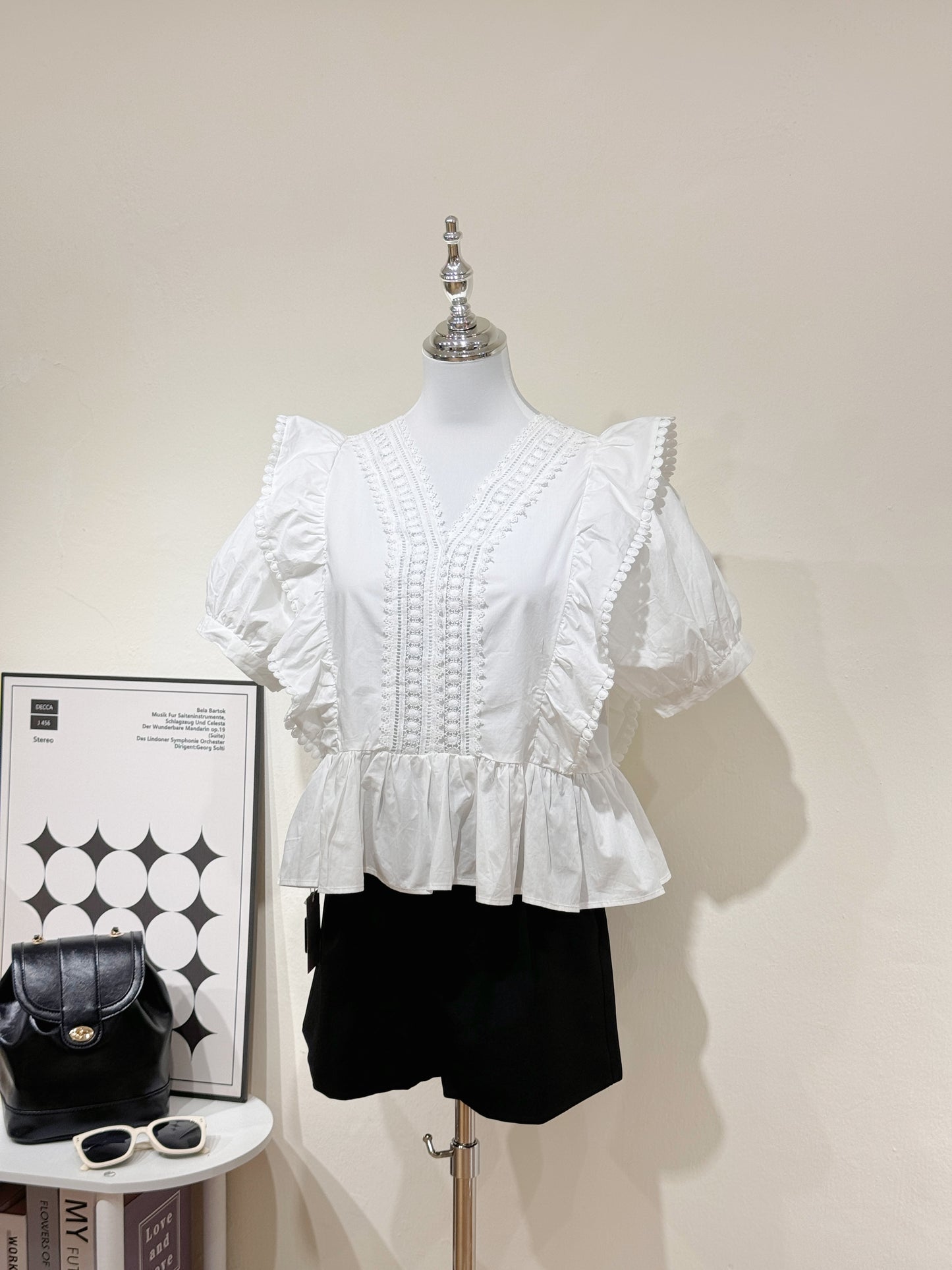 Lace Trim Puff Sleeve Blouse