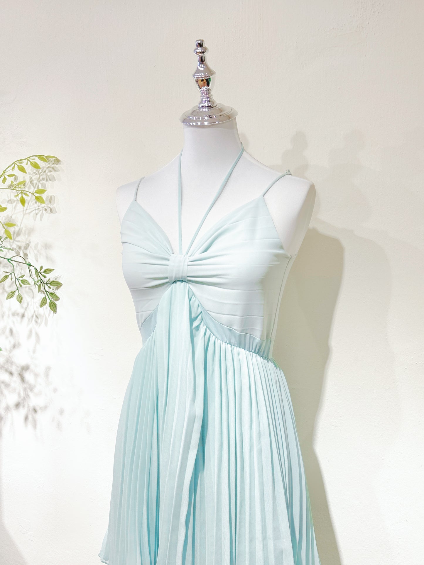 Halter V-Neck Pleated Chiffon Dress