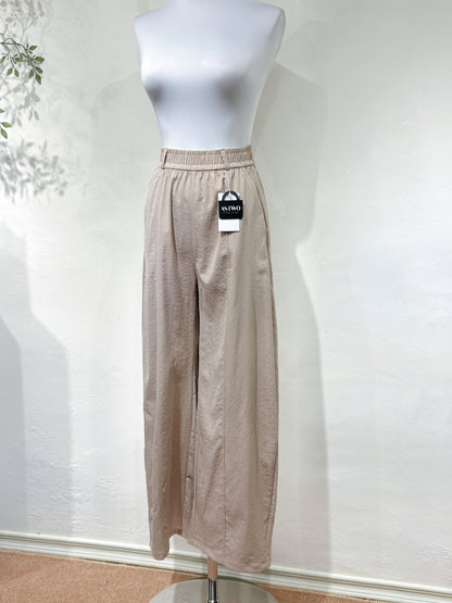 Elastic Waist Straight-Leg Pants