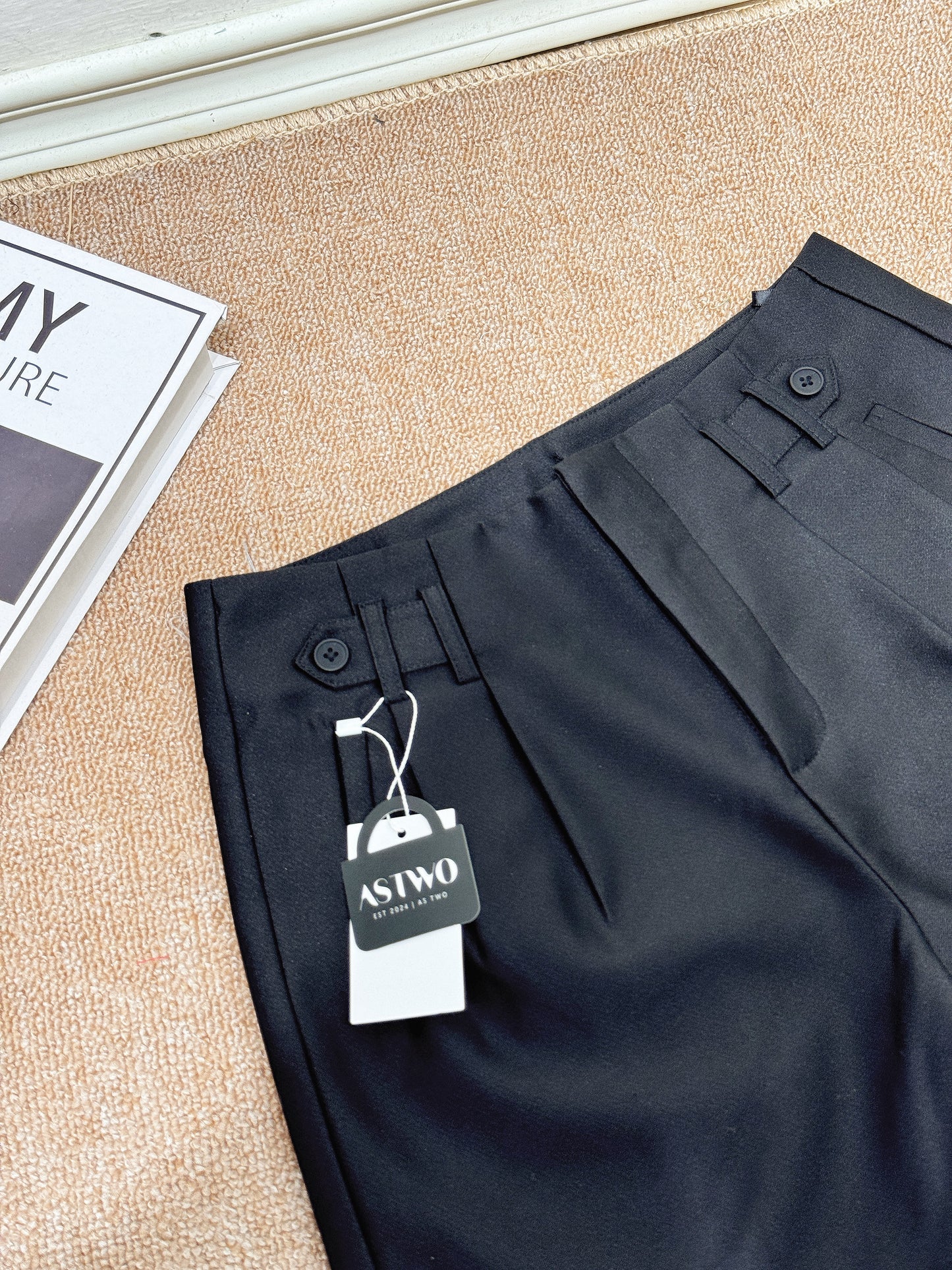 Side Button Tailored Shorts