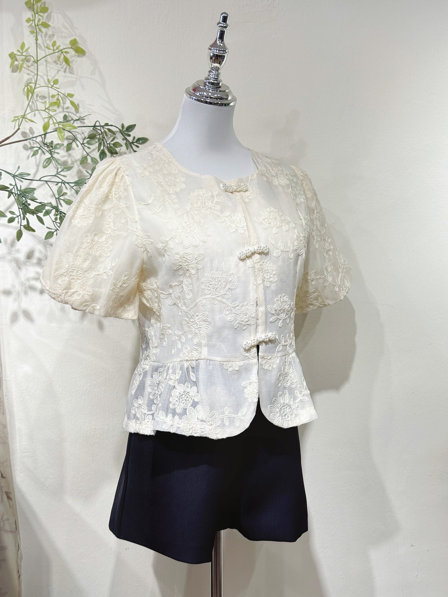 Floral Chiffon Lace Knot Top