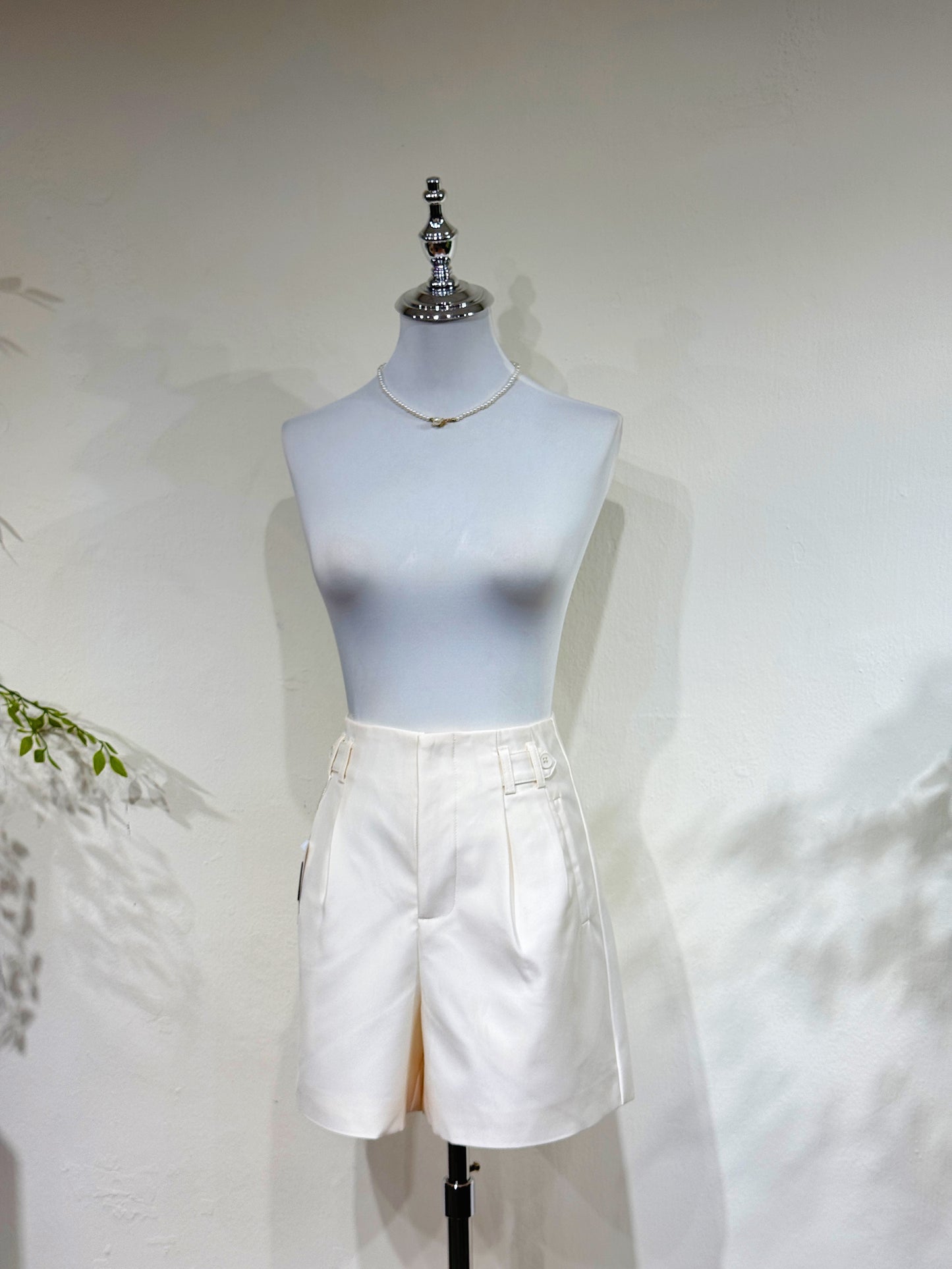 Side Button Tailored Shorts