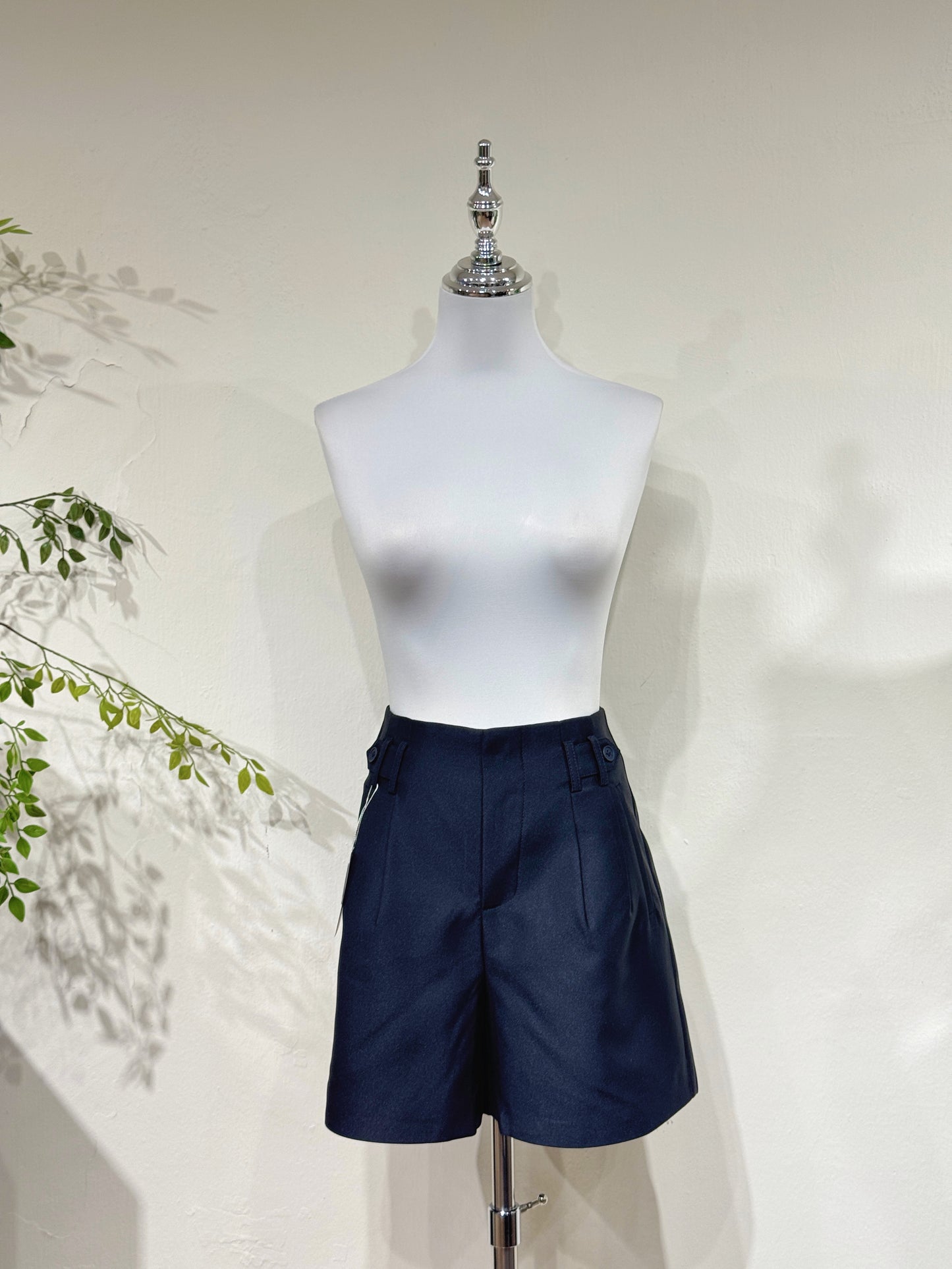 Side Button Tailored Shorts
