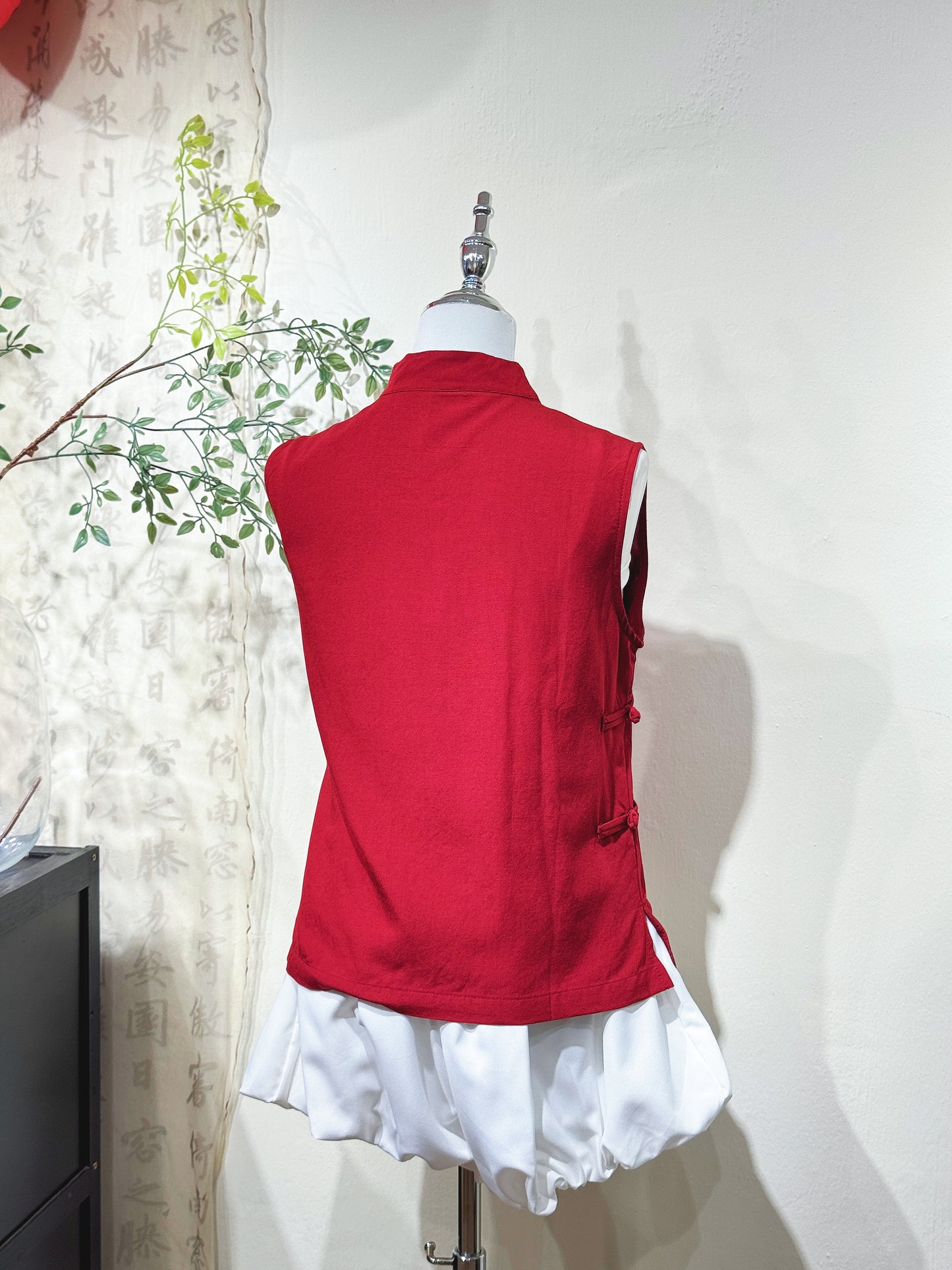Red Linen Knot Top