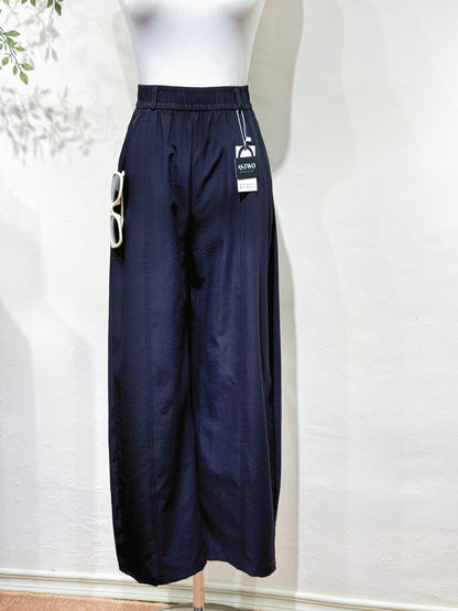 Elastic Waist Straight-Leg Pants