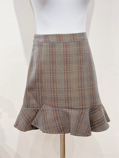 Houndstooth Ruffle Hem Skirt