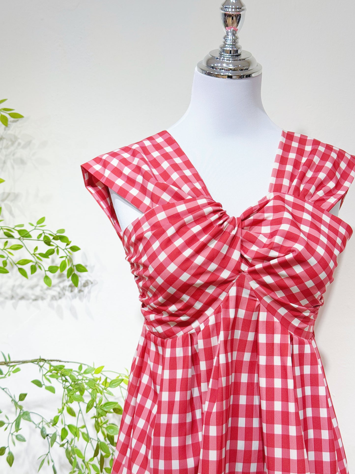 Poly-Cotton Plaid Peplum Top