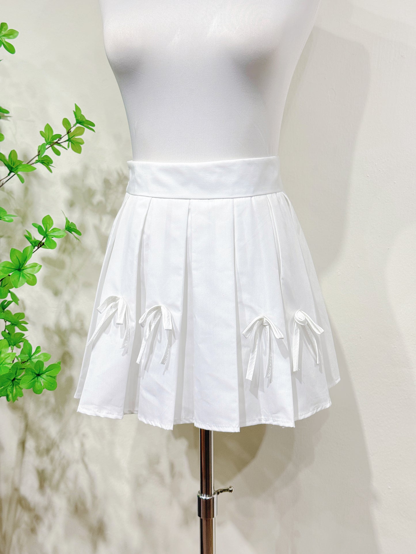 Bow Detail Top & Pleated Skirt Set