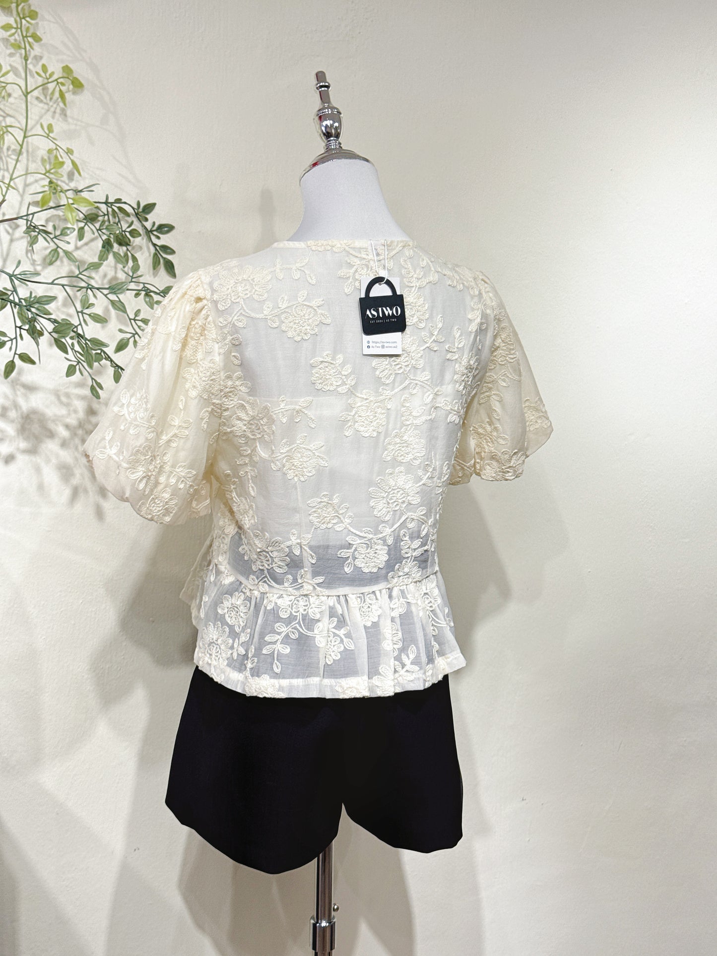 Floral Chiffon Lace Knot Top