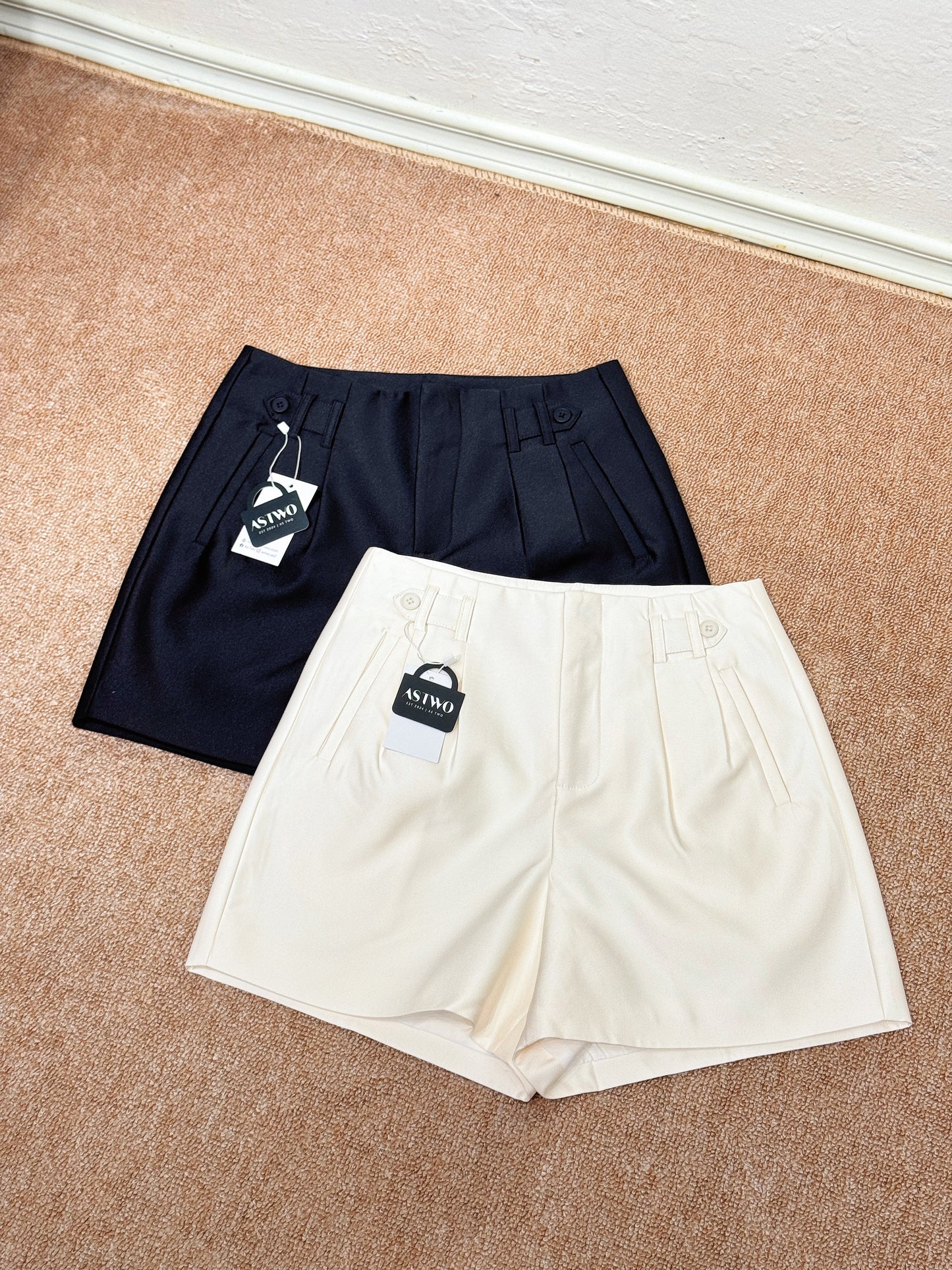 Side Button Tailored Shorts