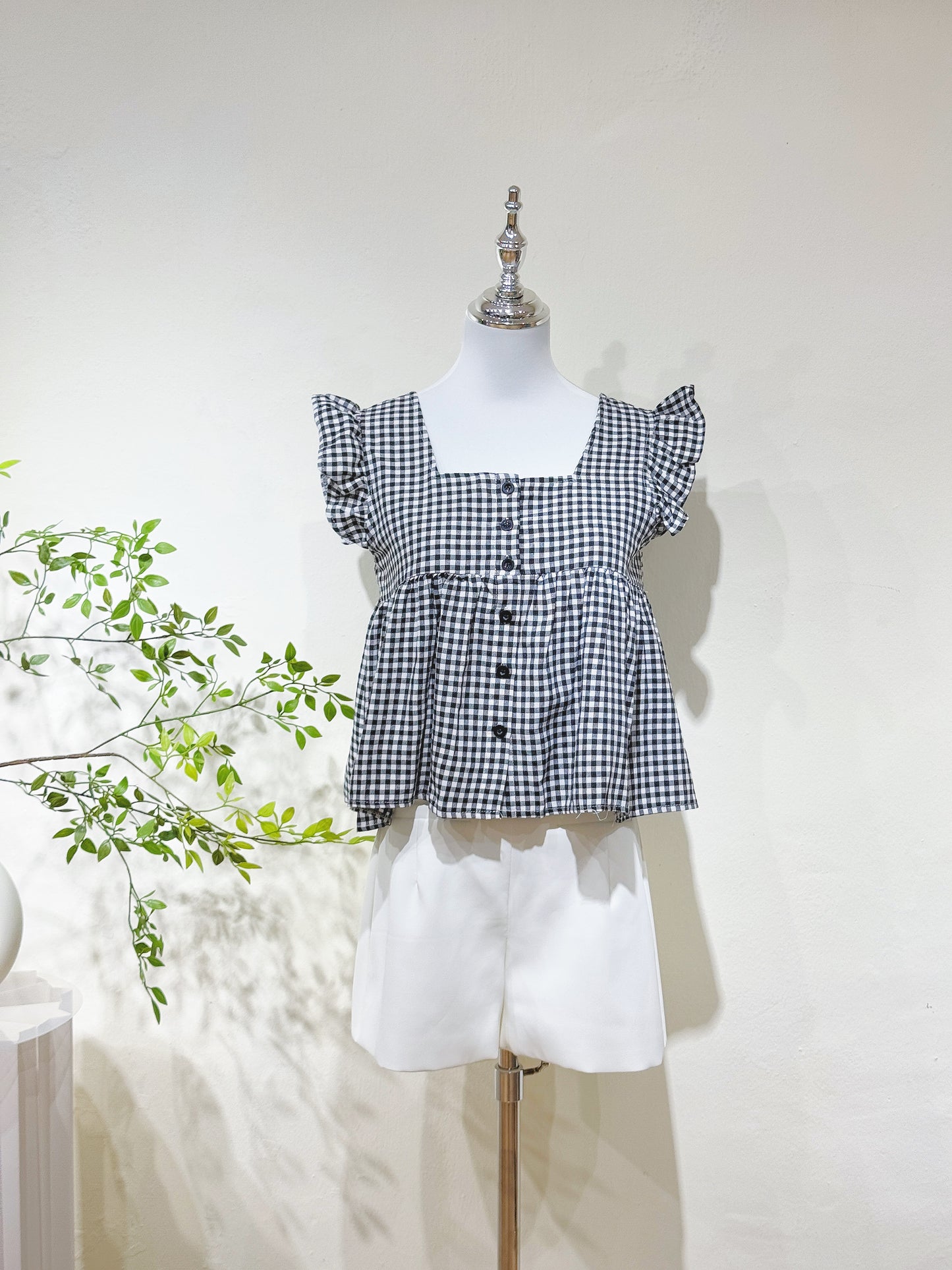 Vintage Grid Flutter Blouse