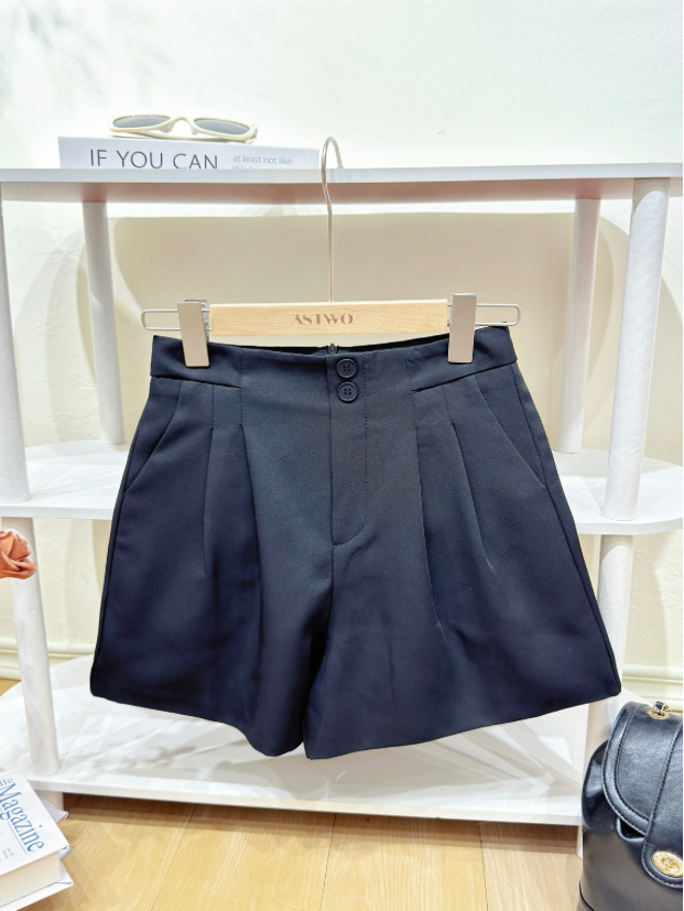 Buttoned High-Waist Shorts