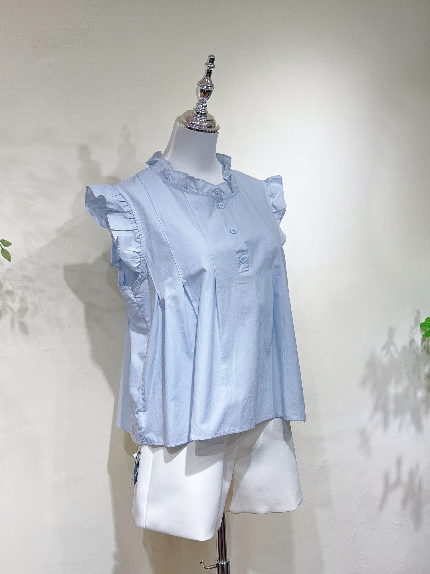 Linen Cotton Ruffle Sleeve Top