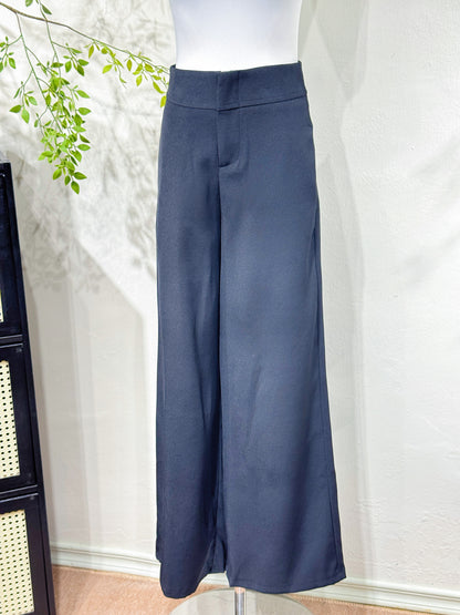 Clean Cut Wide-Leg Pants